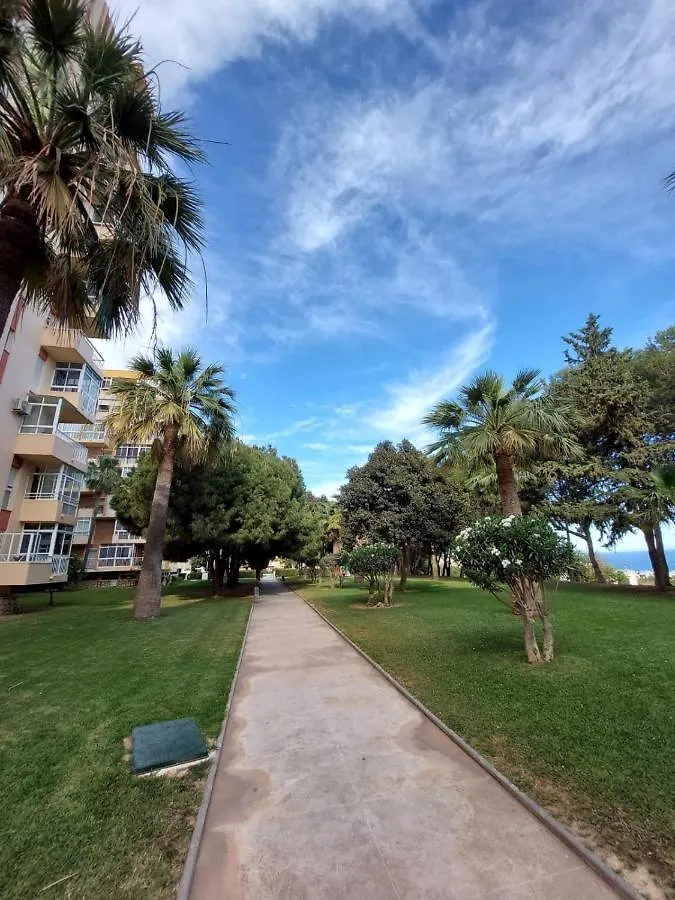 Benalmadena Studio In Gamonal Апартаменты